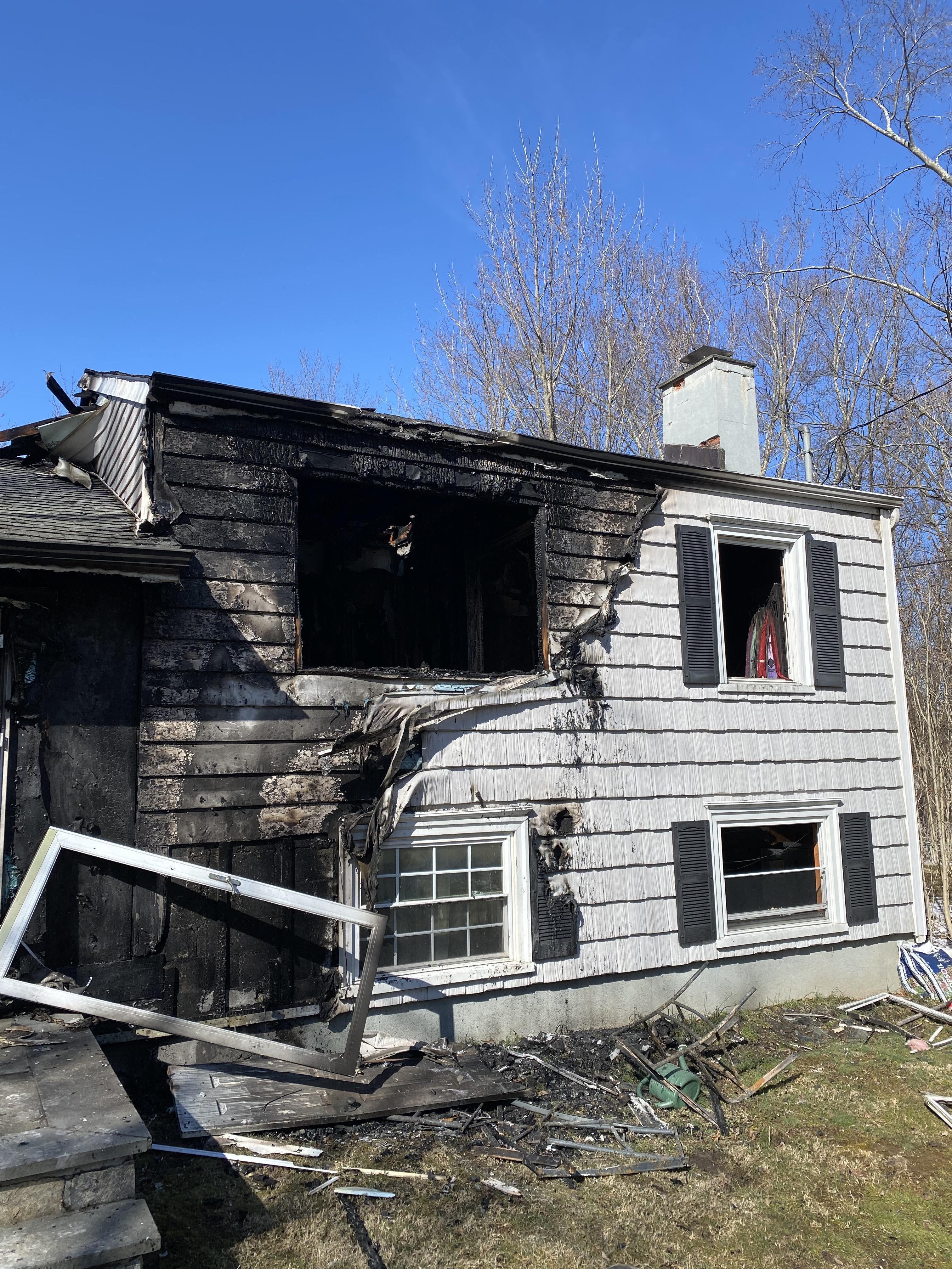 Fire damages home in Briarcliff Manor, NY
