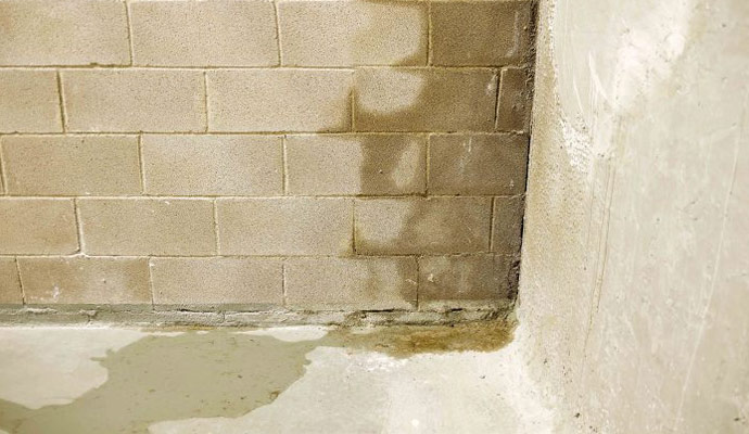 water leak in the wall